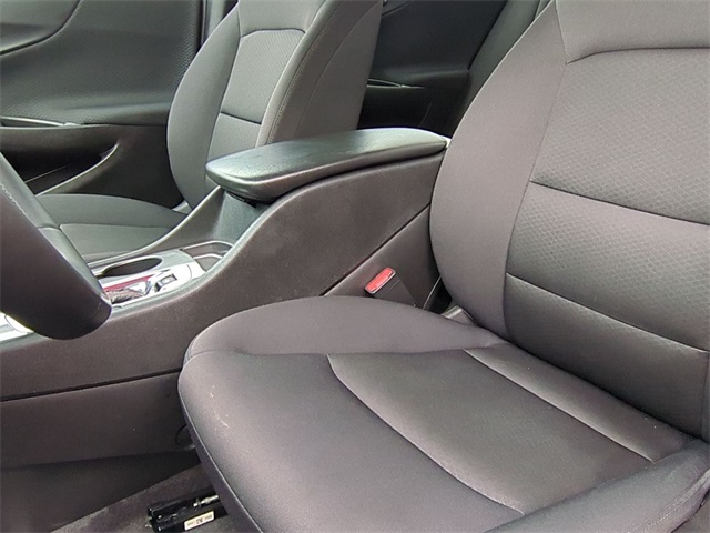 used 2024 Chevrolet Malibu car, priced at $20,911