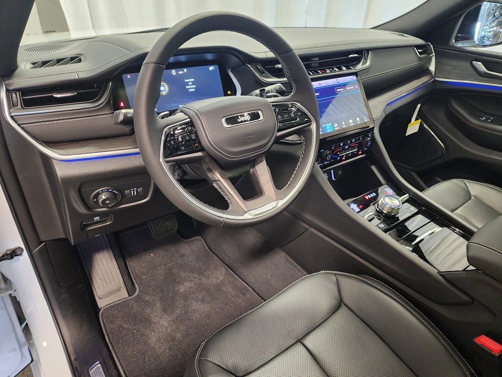 new 2025 Jeep Grand Cherokee L car, priced at $57,267