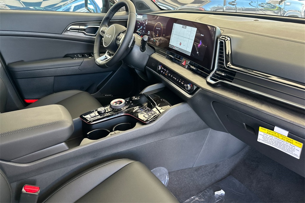 new 2025 Kia Sportage Plug-In Hybrid car, priced at $46,375