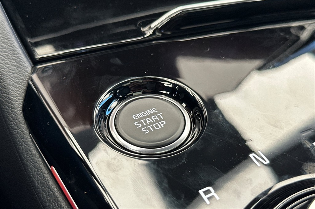 new 2025 Kia Sportage Plug-In Hybrid car, priced at $46,375