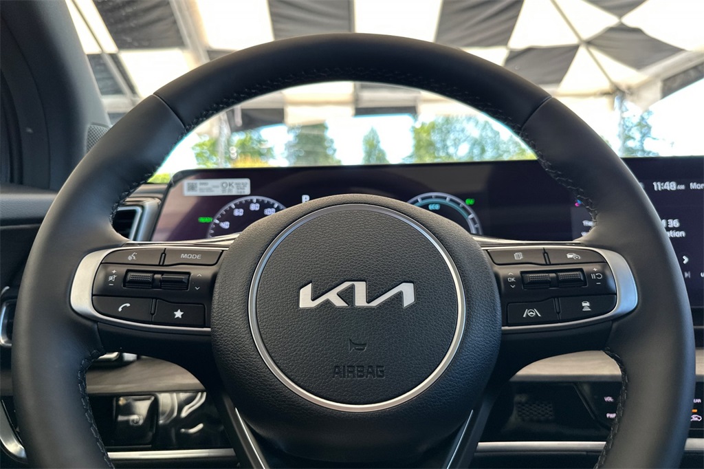 new 2025 Kia Sportage Plug-In Hybrid car, priced at $46,375