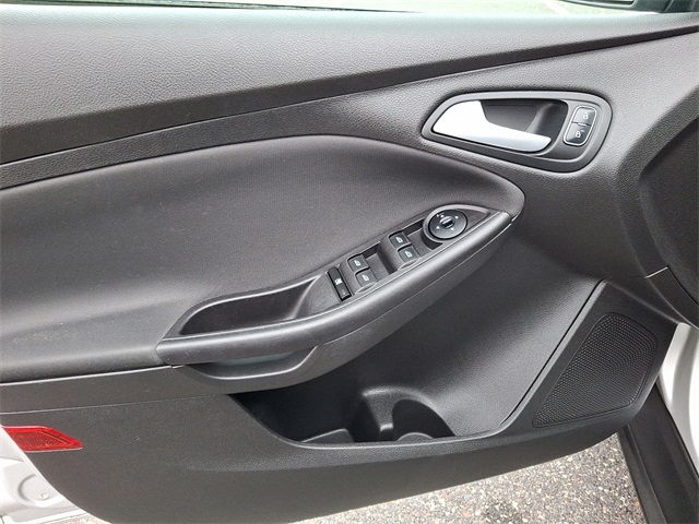 used 2015 Ford Focus car, priced at $9,950