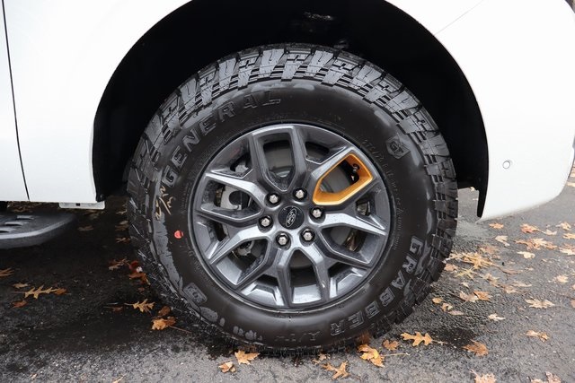 new 2025 Ford Expedition car, priced at $85,180