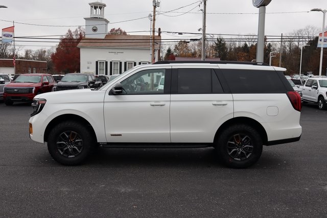 new 2025 Ford Expedition car, priced at $85,180