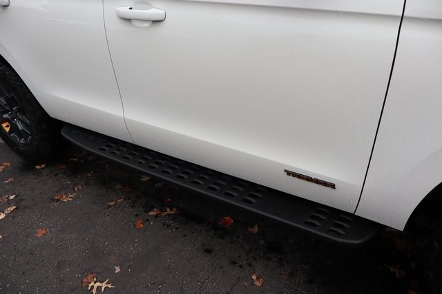 new 2025 Ford Expedition car, priced at $85,180