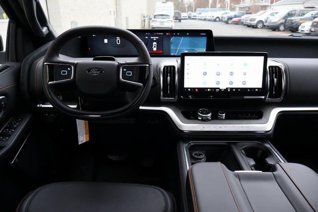 new 2025 Ford Expedition car, priced at $85,180