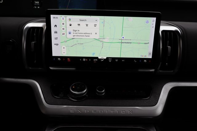 new 2025 Ford Expedition car, priced at $85,180