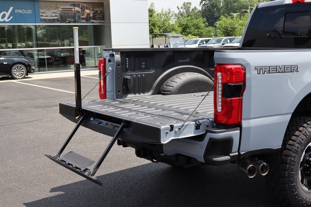 new 2025 Ford F-250SD car, priced at $90,425