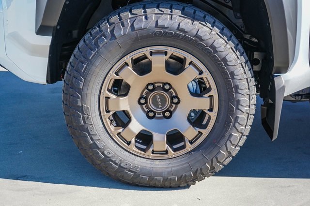 new 2025 Toyota 4Runner i-FORCE MAX Hybrid car, priced at $70,439