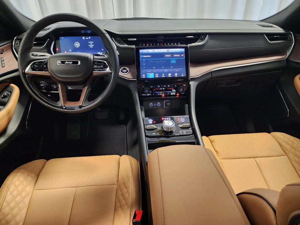 new 2025 Jeep Grand Cherokee L car, priced at $62,226