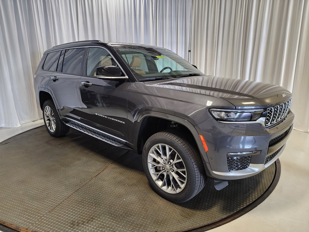 new 2025 Jeep Grand Cherokee L car, priced at $62,226