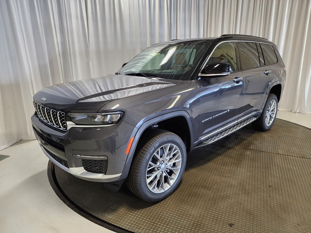 new 2025 Jeep Grand Cherokee L car, priced at $62,226