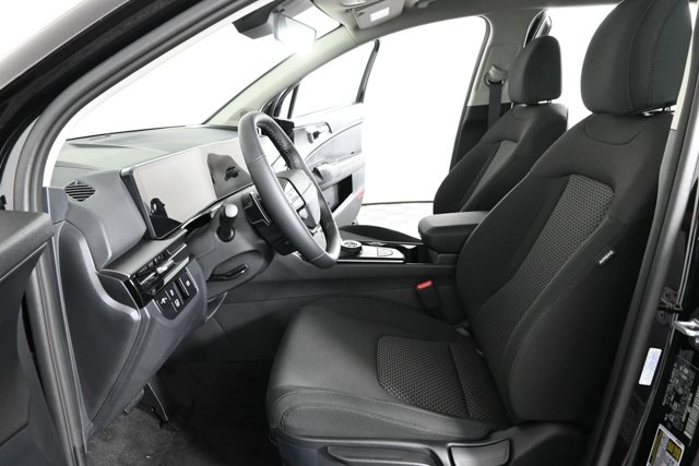 new 2026 Kia Sportage Hybrid car, priced at $33,034
