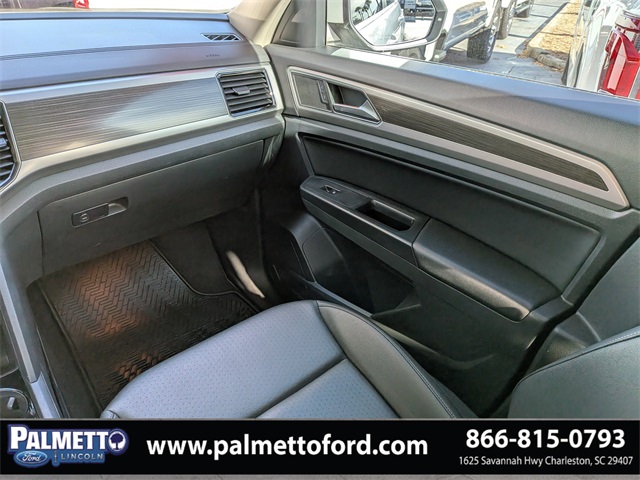 used 2019 Volkswagen Atlas car, priced at $21,364