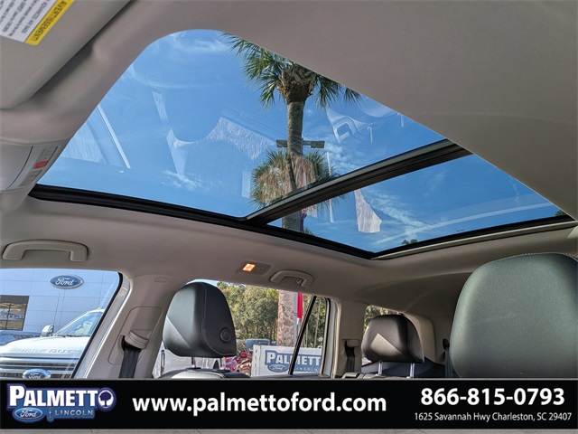 used 2019 Volkswagen Atlas car, priced at $21,364