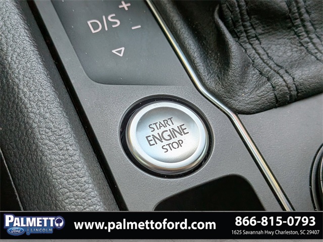 used 2019 Volkswagen Atlas car, priced at $21,364