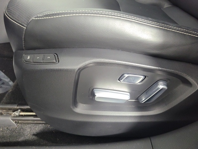 used 2023 Mazda CX-9 car, priced at $28,498
