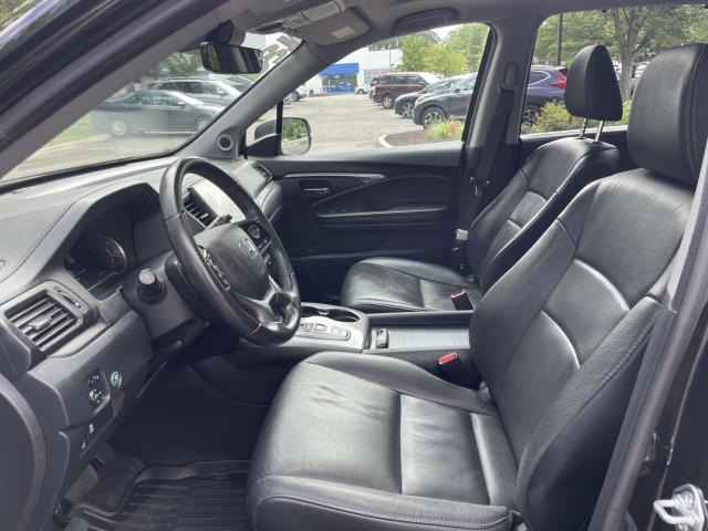 used 2022 Honda Pilot car, priced at $30,772
