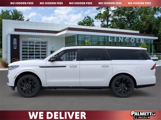 new 2025 Lincoln Navigator car, priced at $112,930