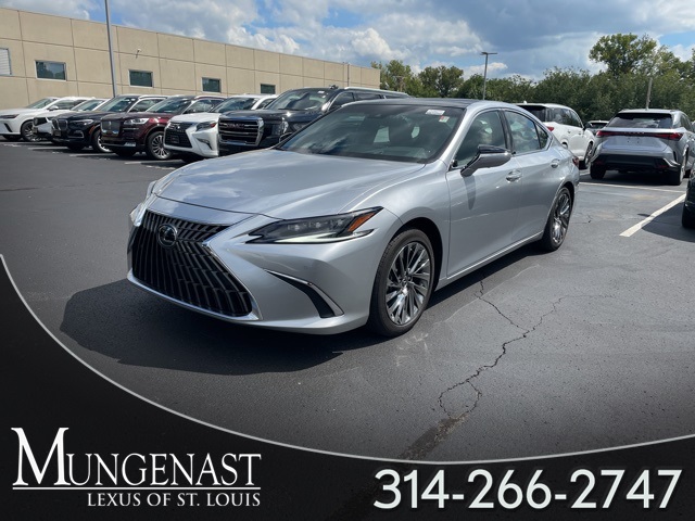 used 2024 Lexus ES car, priced at $50,440