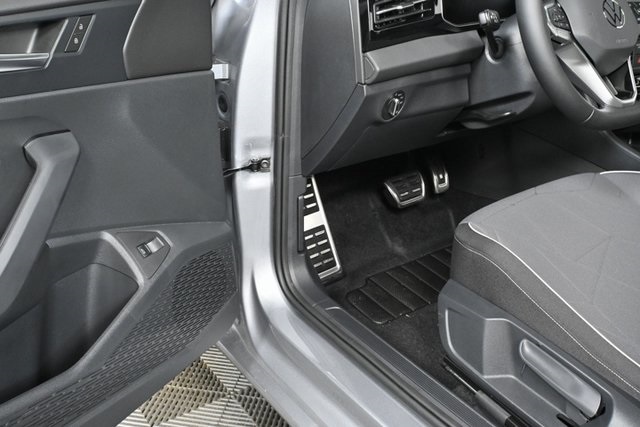 new 2025 Volkswagen Jetta car, priced at $26,906