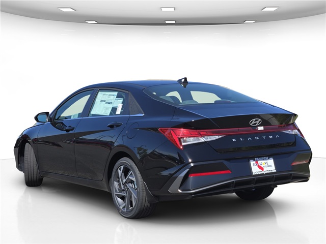 new 2025 Hyundai Elantra car, priced at $24,680