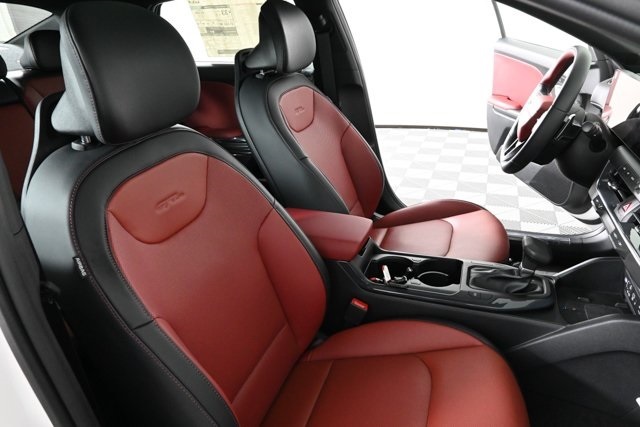 new 2025 Kia K4 car, priced at $29,118