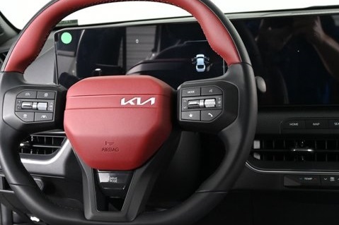 new 2025 Kia K4 car, priced at $29,118