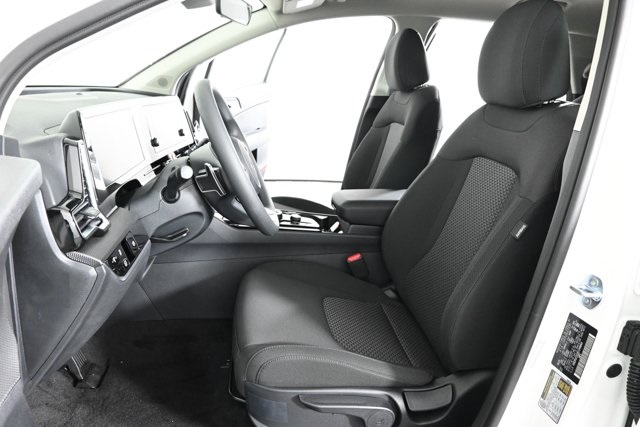 new 2025 Kia Sportage Hybrid car, priced at $32,643