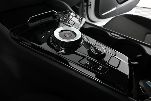 new 2025 Kia Sportage Hybrid car, priced at $32,643