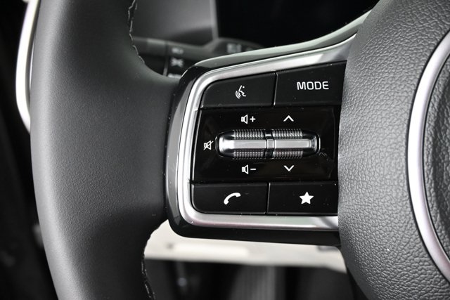 new 2025 Kia Sorento car, priced at $35,394