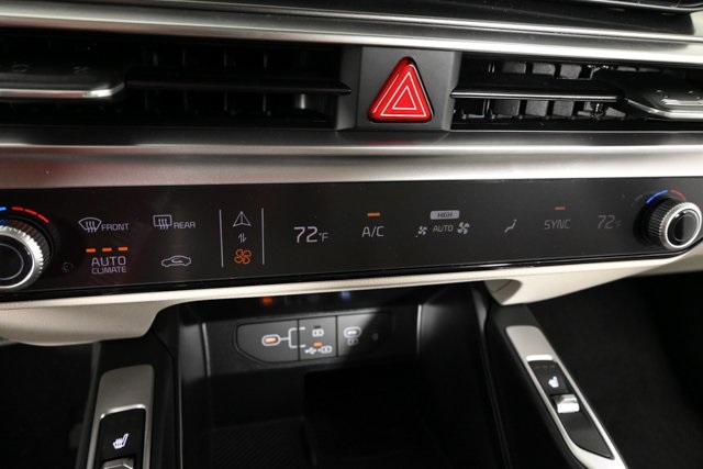 new 2025 Kia Sorento car, priced at $35,394