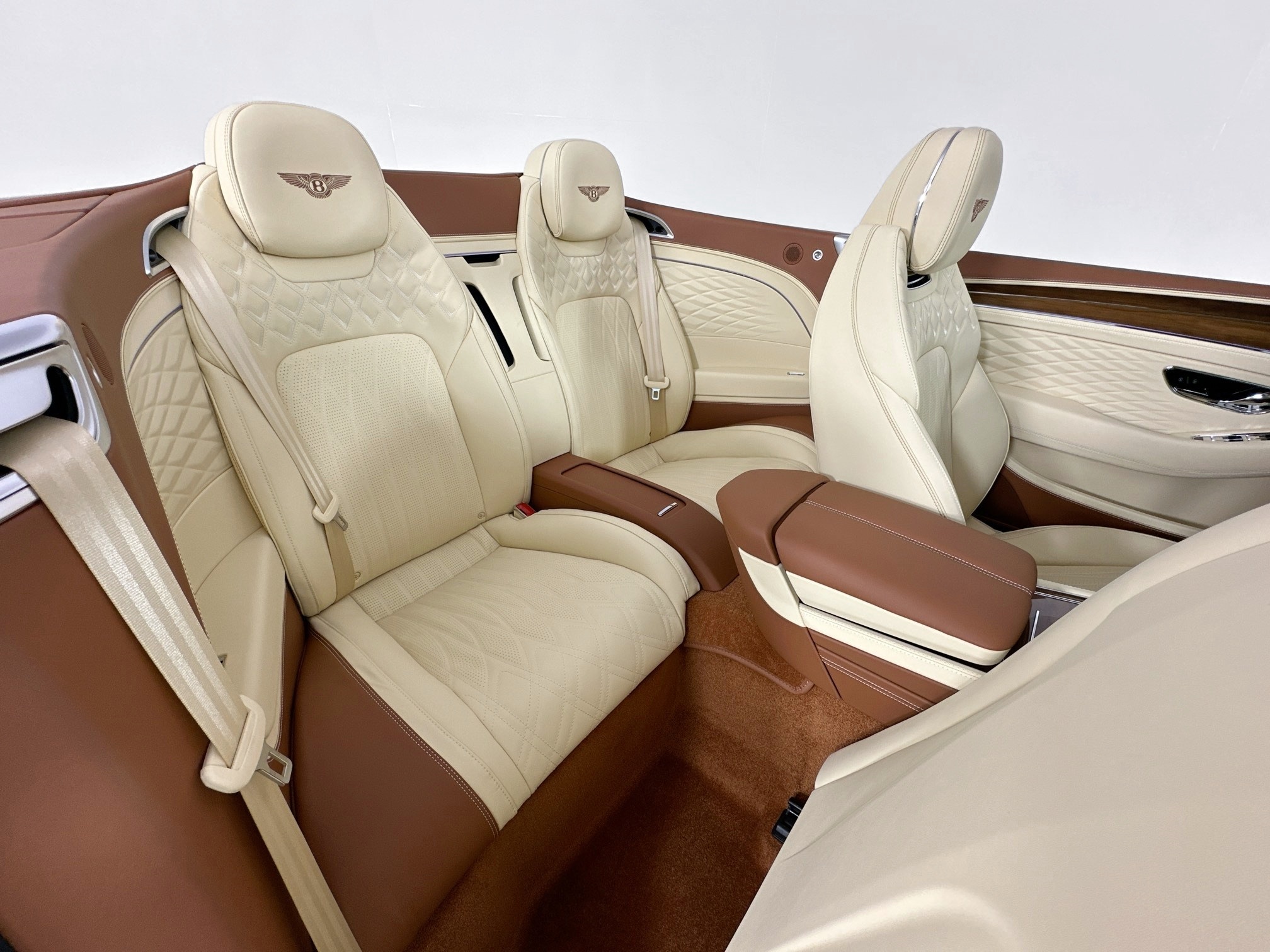 new 2026 Bentley Continental GTC car