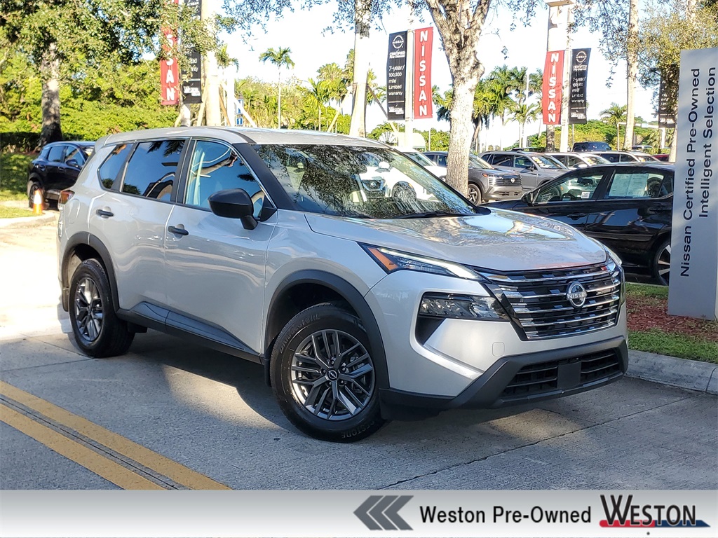 used 2025 Nissan Rogue car