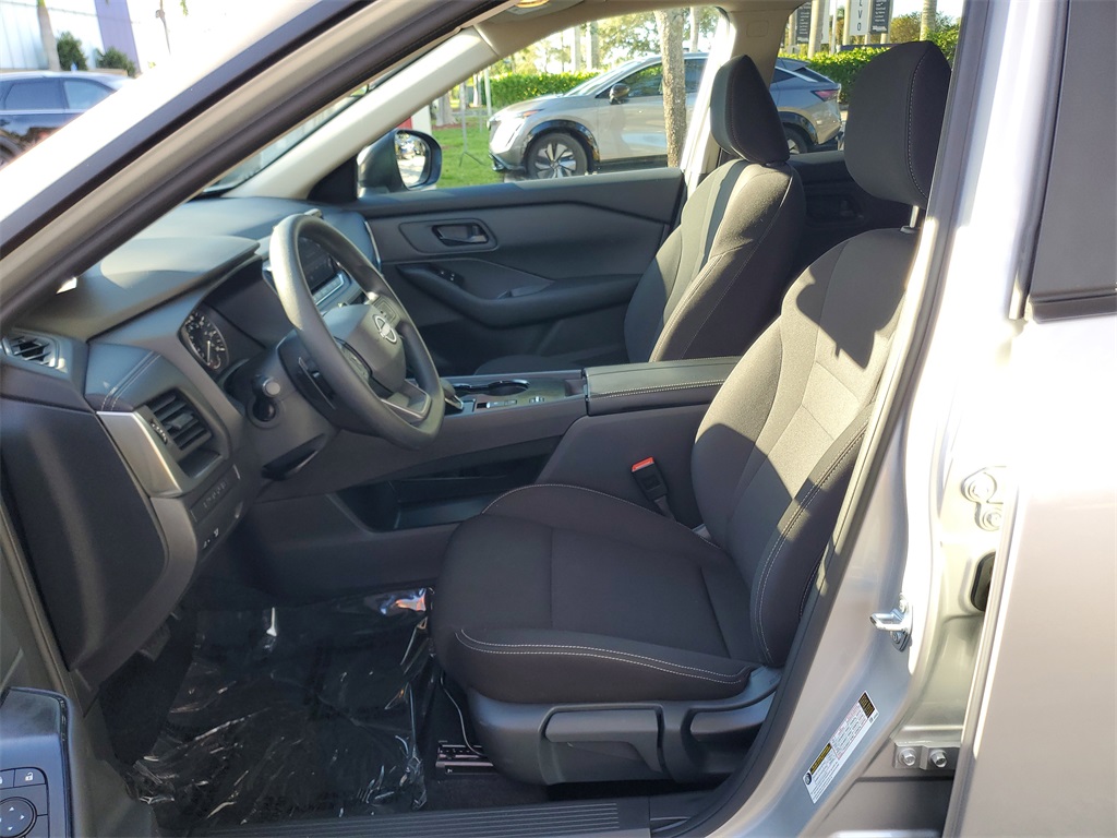 used 2025 Nissan Rogue car