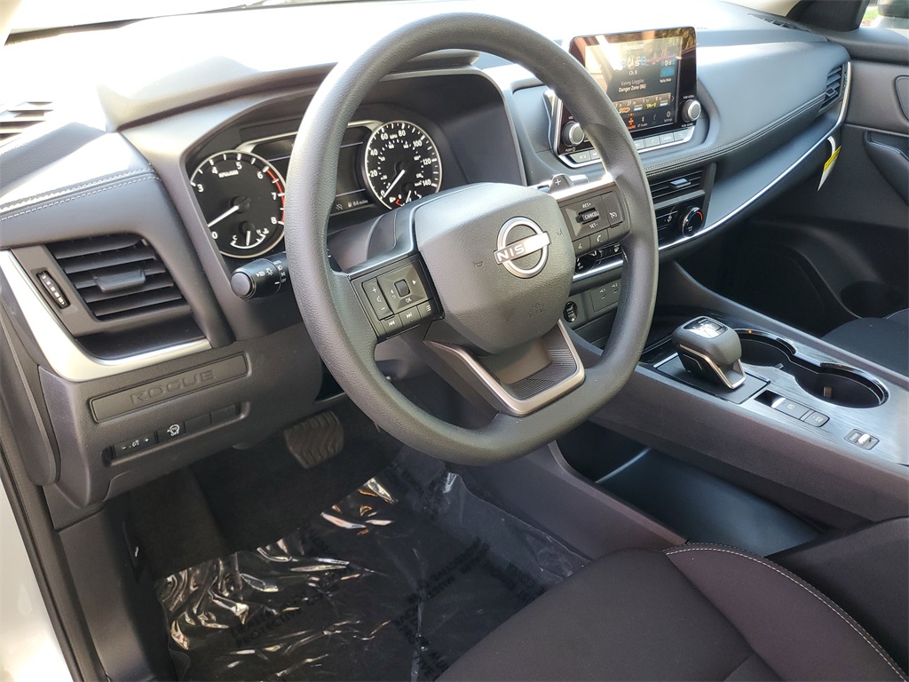 used 2025 Nissan Rogue car