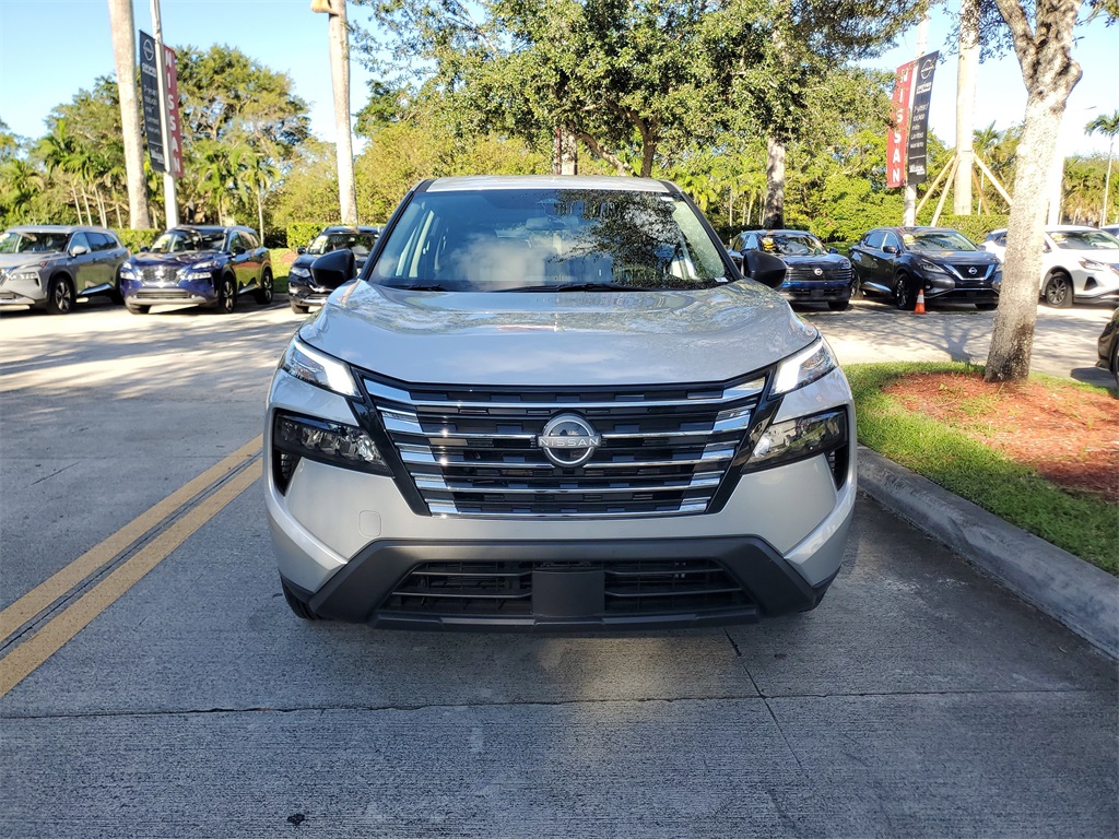 used 2025 Nissan Rogue car