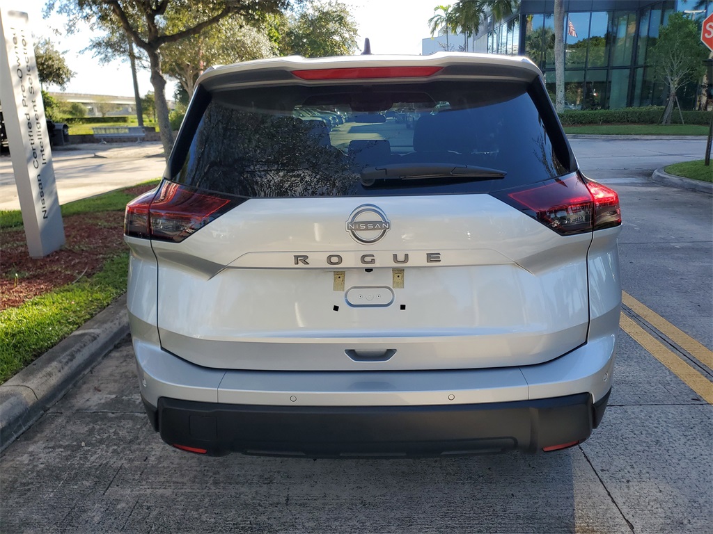used 2025 Nissan Rogue car