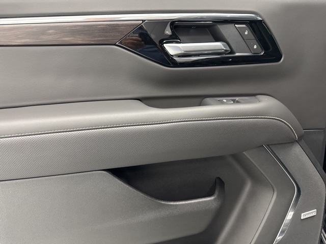 new 2026 Chevrolet Tahoe car, priced at $75,500