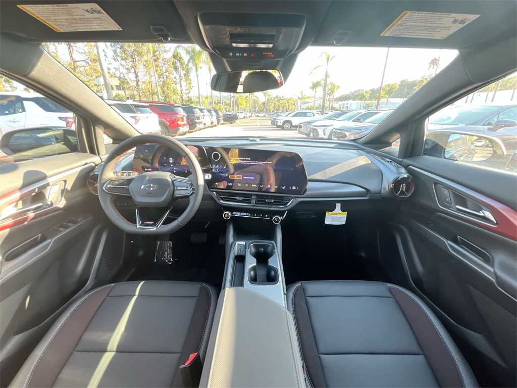 new 2025 Chevrolet Equinox EV car, priced at $41,220