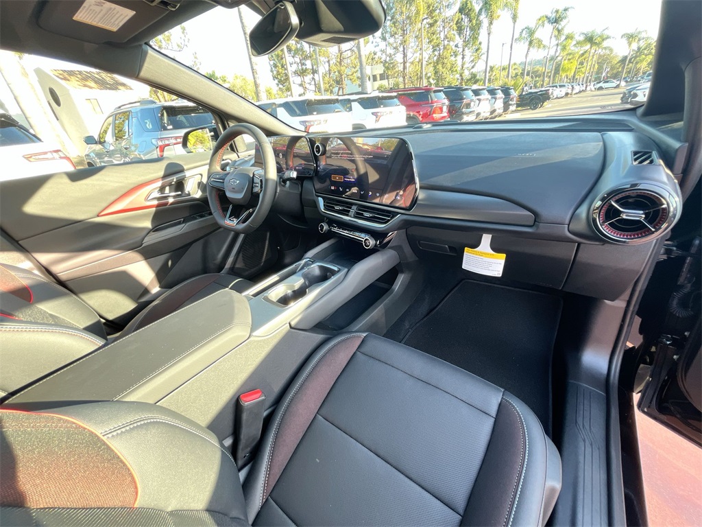 new 2025 Chevrolet Equinox EV car, priced at $41,220