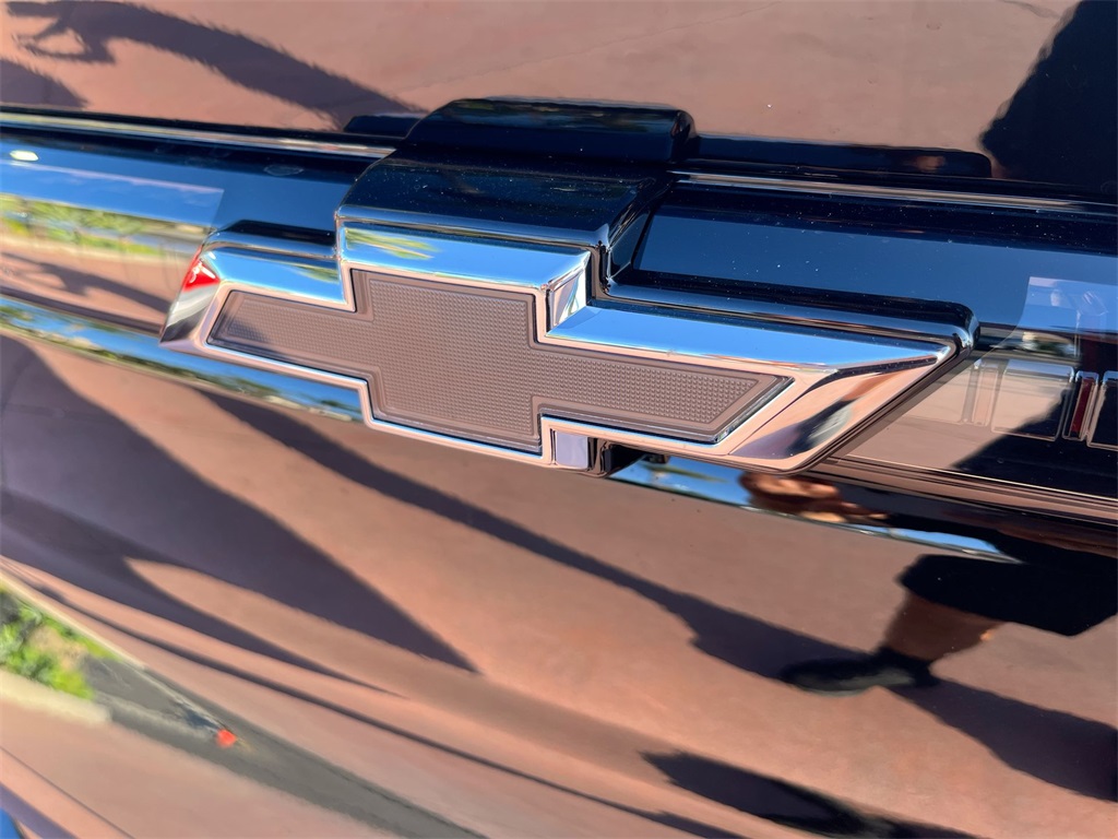 new 2025 Chevrolet Equinox EV car, priced at $41,220