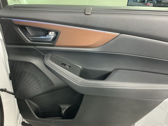 used 2022 Acura MDX car, priced at $33,955