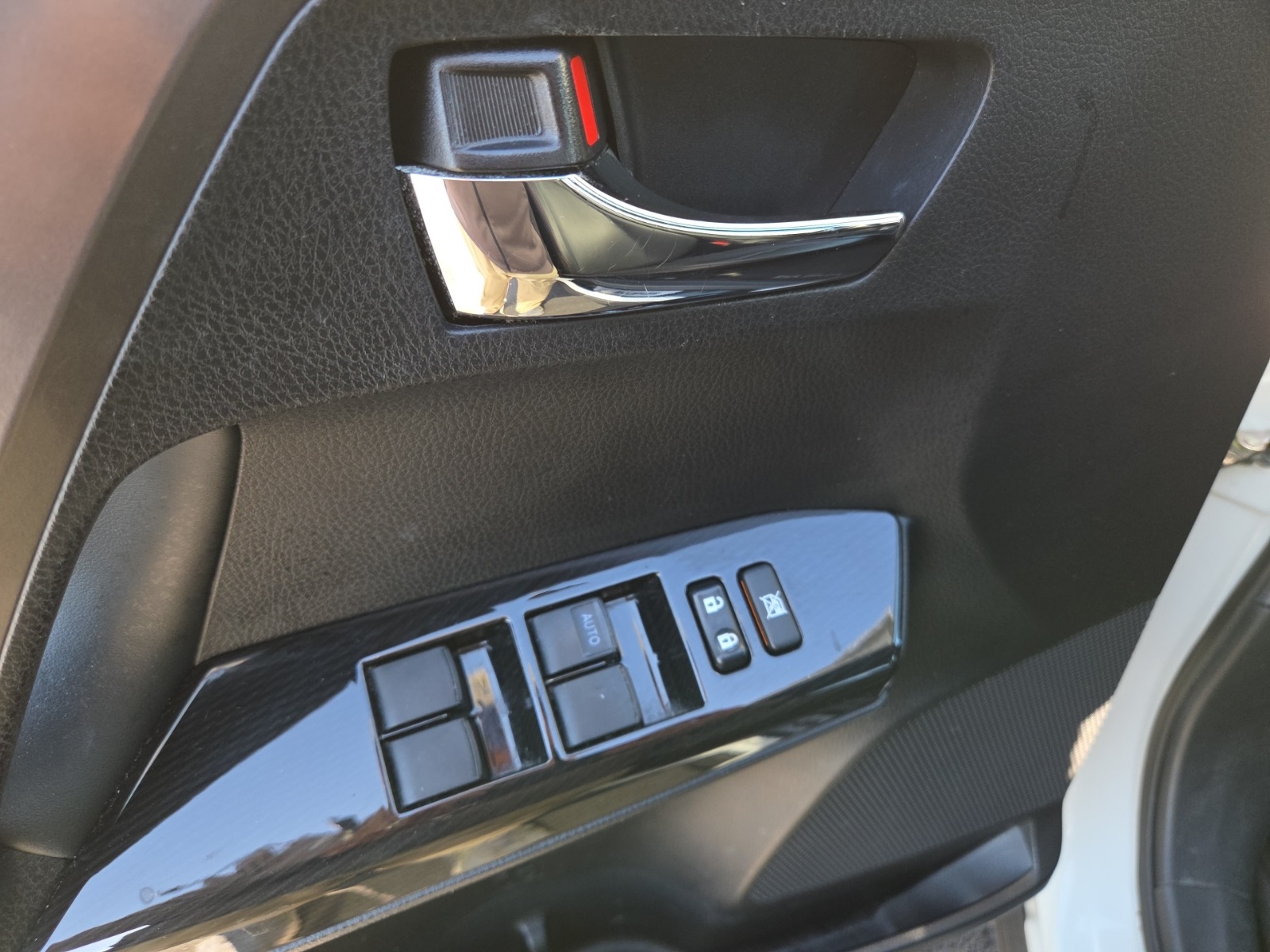 used 2018 Toyota RAV4 car, priced at $17,143