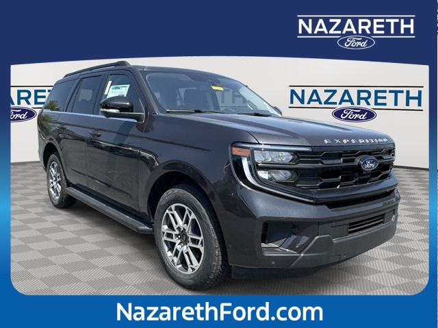 new 2025 Ford Expedition car, priced at $72,300