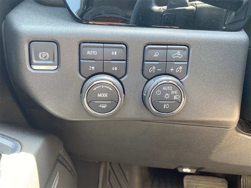 used 2022 Chevrolet Silverado 1500 car, priced at $46,991