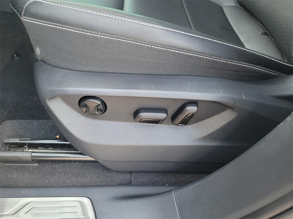 used 2023 Volkswagen Atlas car, priced at $30,700