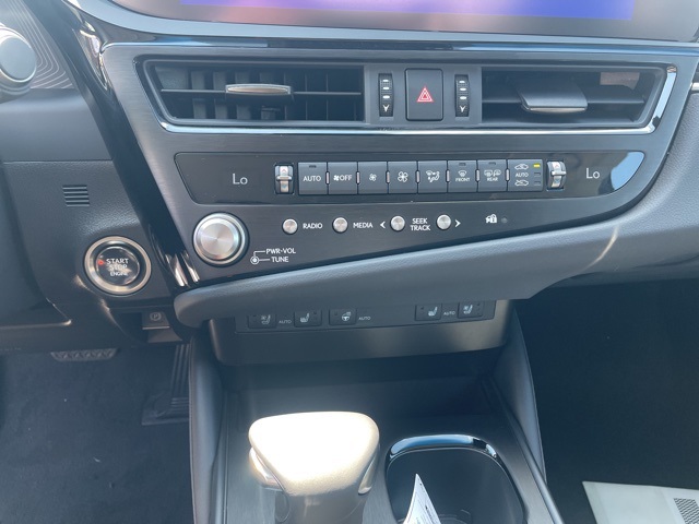 new 2025 Lexus ES car, priced at $49,424