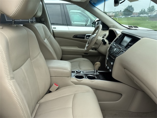 used 2014 Nissan Pathfinder car, priced at $7,595