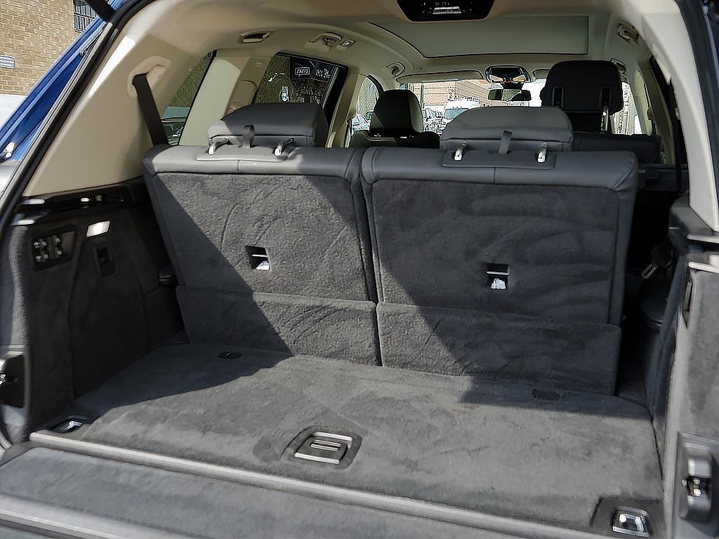 used 2020 BMW X7 car, priced at $34,095